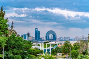 Examining the Impact of Pollution on Atmospheric Oxygen Availability Worldwide